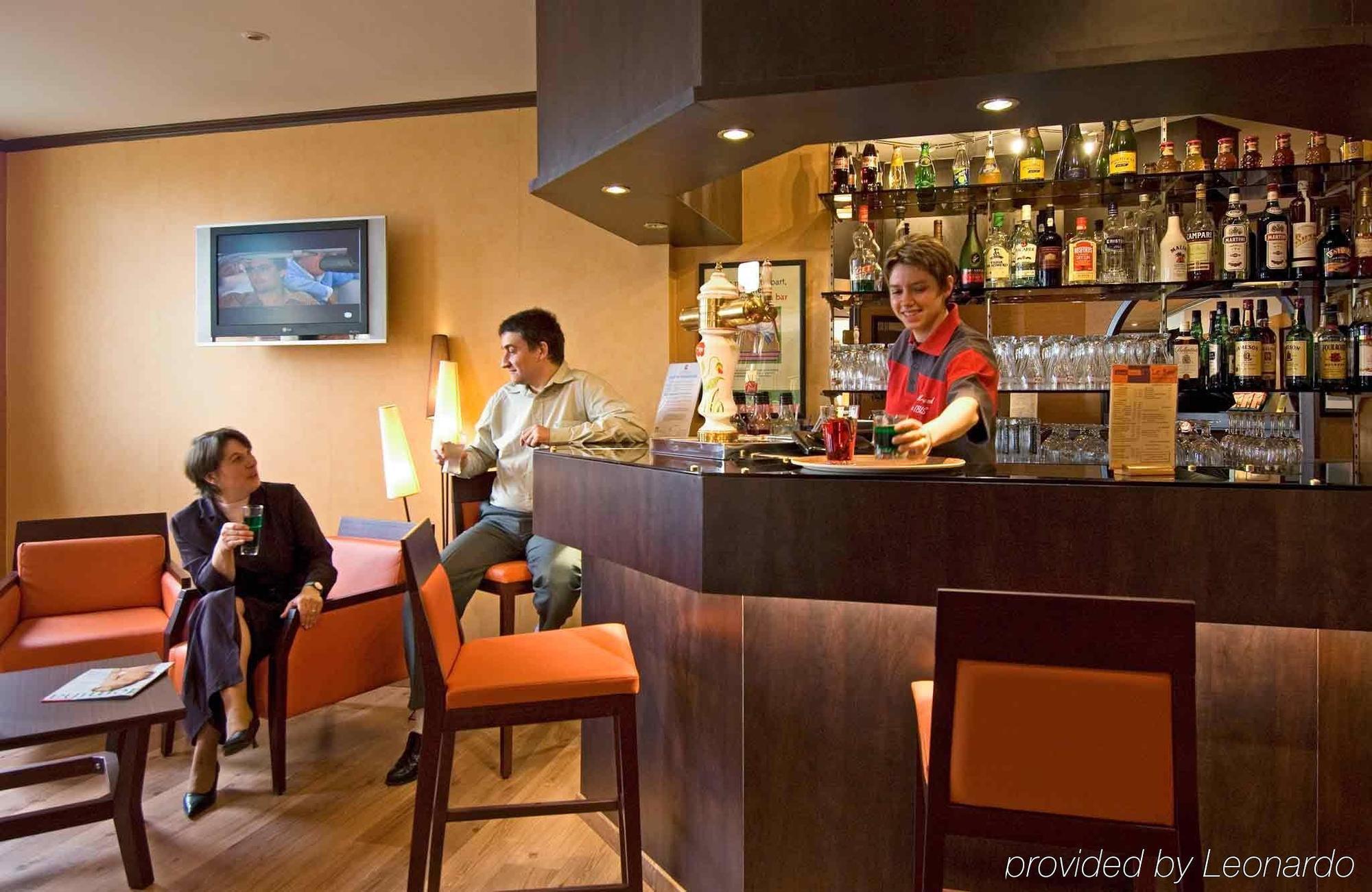 Hotel Ibis Nevers Bagian luar foto
